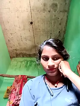 Snapshot of Jyoti_thakurr chatting on September 2025 09:10:02 AM Jyoti thakurr online show from September 2025 09:10:02 AM