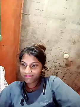Snapshot of Jyoti_thakurr chatting on September 2025 02:45:01 PM Jyoti thakurr online show from September 2025 02:45:01 PM