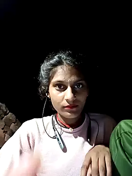 Snapshot of Jyoti_thakurr chatting on September 2025 03:47:02 PM Jyoti thakurr online show from September 2025 03:47:02 PM