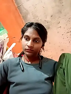 Snapshot of Jyoti_thakurr chatting on October 2025 08:49:02 AM Jyoti thakurr online show from October 2025 08:49:02 AM