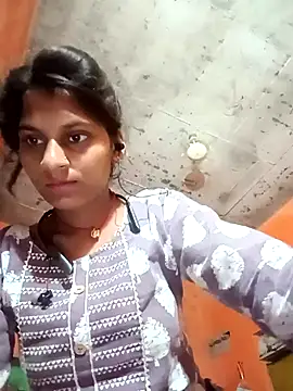 Snapshot of Jyoti_thakurr chatting on September 2025 10:48:02 PM Jyoti thakurr online show from September 2025 10:48:02 PM