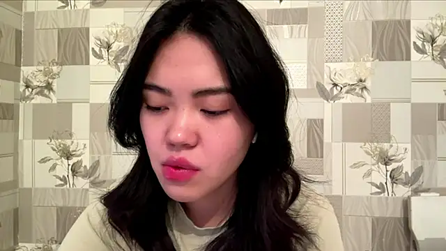 Snapshot of MIMIMary chatting on October 2025 03:11:02 AM MIMIMary online show from October 2025 03:11:02 AM