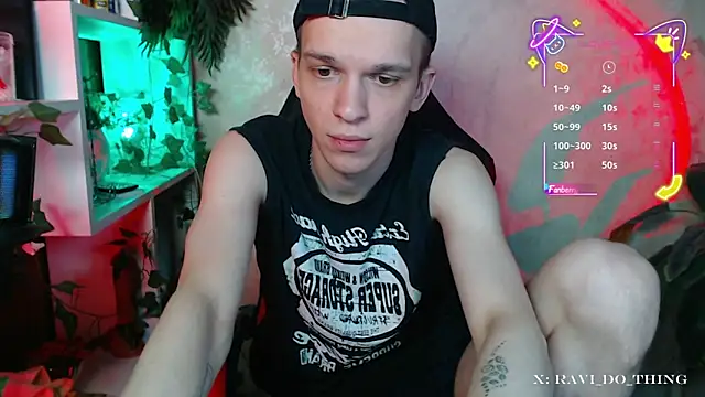 frozen boy online show from November 2025 04:43:02 PM