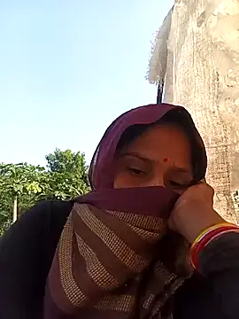 Sheema tyagi online show from November 2025 10:20:02 AM