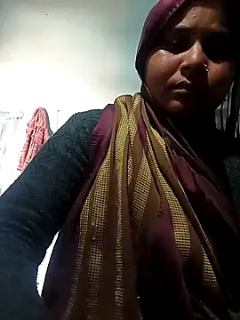 Sheema tyagi online show from January 2026 09:13:01 AM