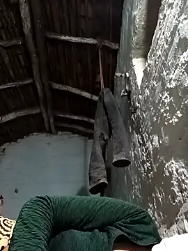 Sheema tyagi online show from November 2025 08:01:02 PM