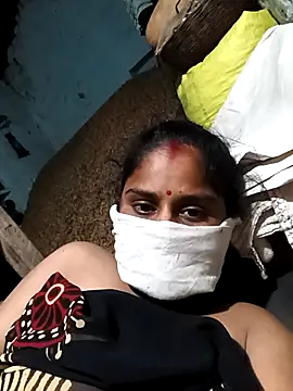 Sheema tyagi online show from October 2025 07:13:02 PM