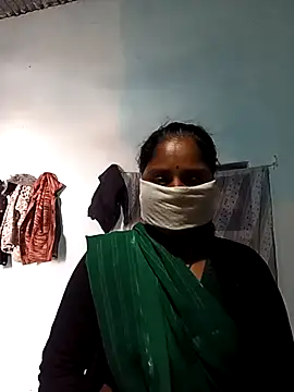 Sheema tyagi online show from December 2025 09:19:02 AM