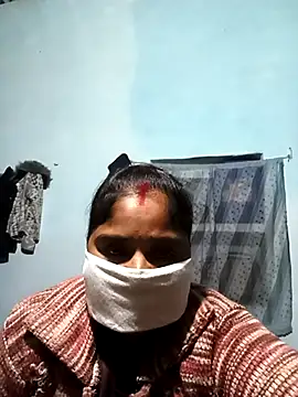 Sheema tyagi online show from December 2025 08:08:02 PM