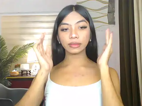 Snapshot of Kayra_Slut122 chatting on October 2025 07:24:02 PM Kayra Slut122 online show from October 2025 07:24:02 PM