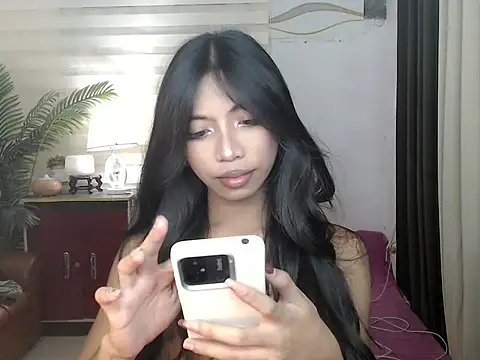 Snapshot of Kayra_Slut122 chatting on October 2025 01:41:01 PM Kayra Slut122 online show from October 2025 01:41:01 PM