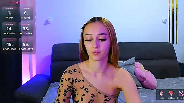 AmyKent  online show from November 2025 03:46:02 PM