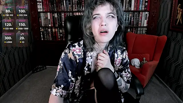 Snapshot of NoelleGothicShadow chatting on July 2026 12:52:02 AM NoelleGothicShadow online show from July 2026 12:52:02 AM