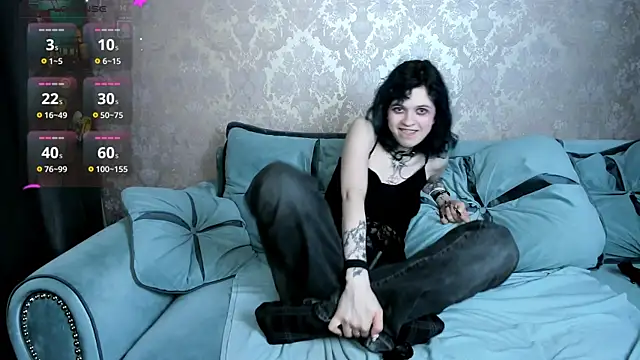 NoelleGothicShadow online show from May 2026 10:13:02 PM
