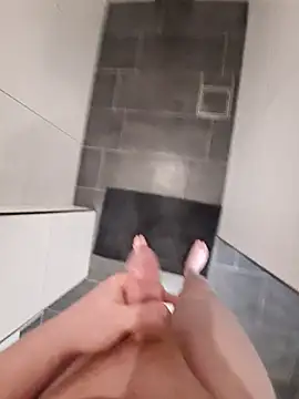 Longus  online show from October 2025 02:06:02 PM