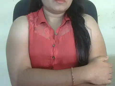 Aanya Hazel online show from October 2025 07:47:02 PM