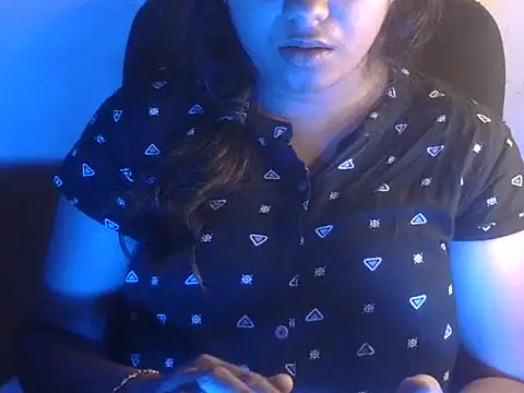 Aanya Hazel online show from September 2025 11:43:02 PM