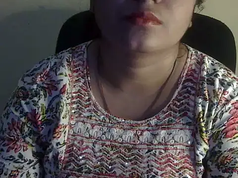 Aanya Hazel online show from November 2025 10:47:02 AM