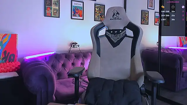 crazy Babyy6996 online show from September 2025 10:41:02 AM