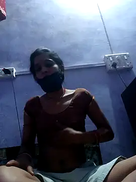Snapshot of Sareena_jaan chatting on October 2025 03:48:01 PM Sareena jaan online show from October 2025 03:48:01 PM