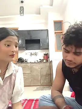 romantic couple1 online show from February 2026 12:21:02 AM