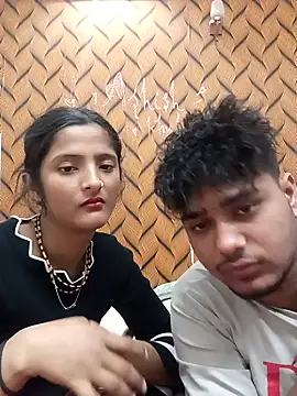 romantic couple1 online show from February 2026 12:43:01 AM