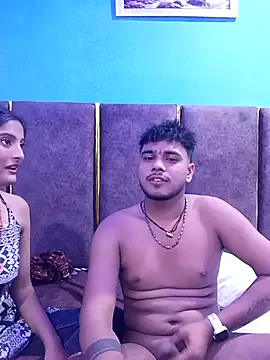 romantic couple1 online show from September 2025 12:49:02 AM