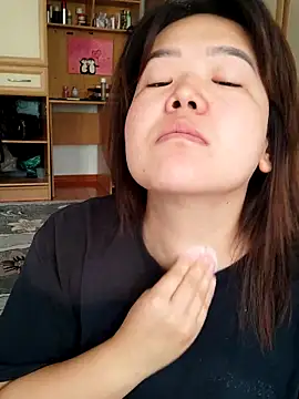 Snapshot of Innogin chatting on September 2025 03:45:02 AM Innogin online show from September 2025 03:45:02 AM