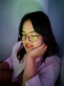 Snapshot of Innogin chatting on October 2025 06:29:02 PM Innogin online show from October 2025 06:29:02 PM