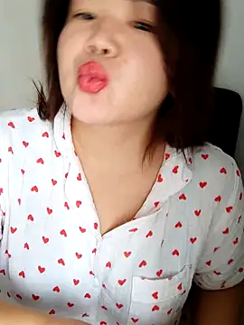 Snapshot of Innogin chatting on October 2025 05:50:01 AM Innogin online show from October 2025 05:50:01 AM