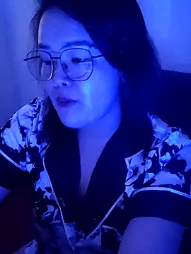 Snapshot of Innogin chatting on November 2025 05:28:01 PM Innogin online show from November 2025 05:28:01 PM