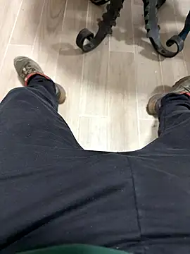 camboys poyraz online show from January 2026 02:21:01 PM
