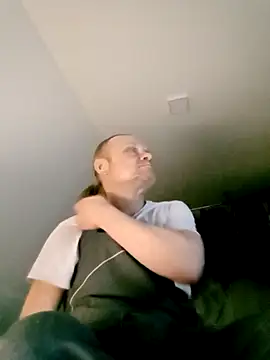 Kuba Gd online show from March 2026 02:14:02 AM