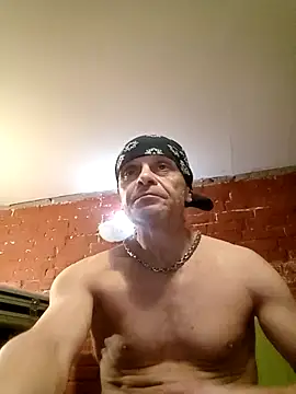 Kuba Gd online show from September 2025 10:27:02 PM