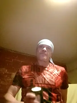 Kuba Gd online show from December 2025 03:27:02 PM