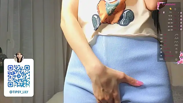 SakuraVelvet online show from April 2026 06:25:02 PM