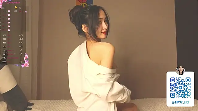 SakuraVelvet online show from March 2026 04:18:02 PM