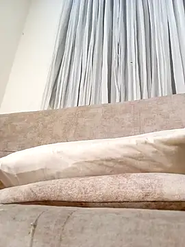 Marian Zeller online show from November 2025 09:20:02 AM