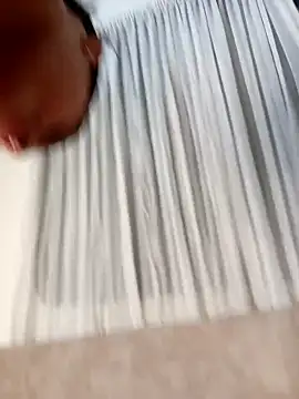 Marian Zeller online show from November 2025 09:08:02 AM