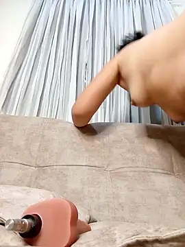 Marian Zeller online show from October 2025 09:06:02 AM