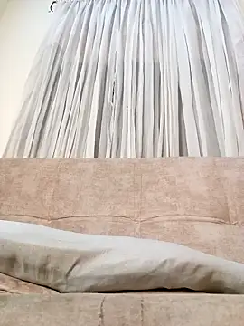 Marian Zeller online show from December 2025 09:11:02 AM