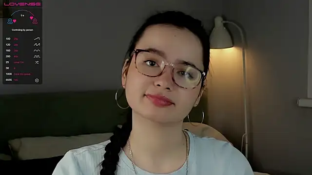 WildaBisom online show from October 2025 01:07:02 AM