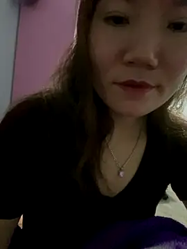 Pyy07 online show from November 2025 01:49:02 PM