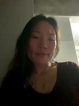 Pyy07 online show from November 2025 12:48:02 PM