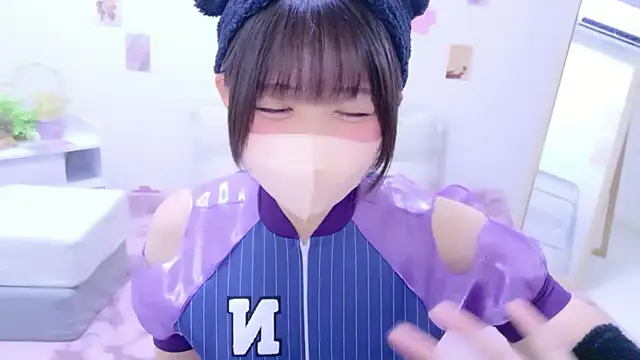 Snapshot of Hinata_Sun chatting on May 2026 11:29:02 AM Hinata Sun online show from May 2026 11:29:02 AM