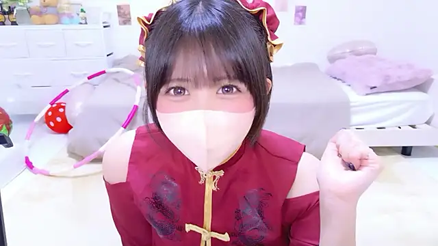 Snapshot of Hinata_Sun chatting on May 2026 12:01:02 PM Hinata Sun online show from May 2026 12:01:02 PM