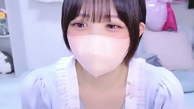 Snapshot of Hinata_Sun chatting on May 2026 11:57:01 AM Hinata Sun online show from May 2026 11:57:01 AM