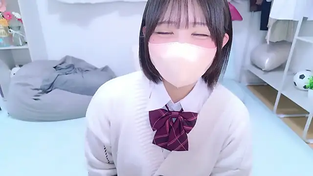 Hinata Sun online show from July 2026 09:25:01 AM