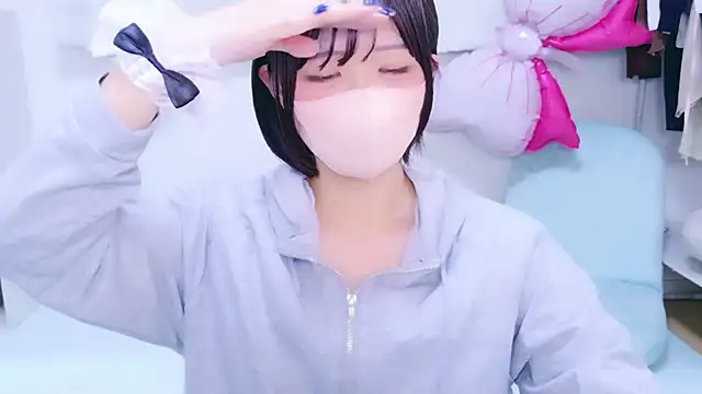 Hinata Sun online show from June 2026 11:53:01 AM