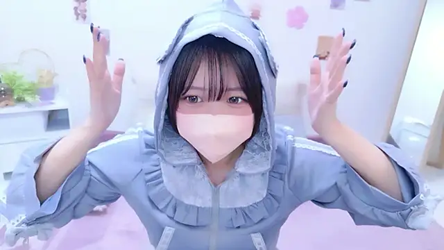 Hinata Sun online show from June 2026 12:48:02 PM
